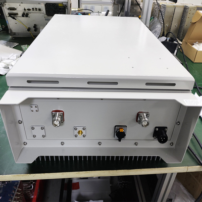 하이 퍼포먼스 신호 부스터 1800/2100/2600MHz For LTE Network Repeater Tri Band Repeater Amplifier